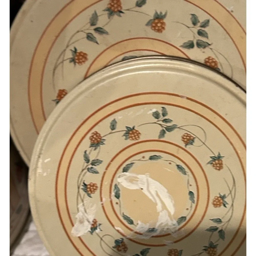 Vintage Metal‎ Tin Canister Set Of 4 Nesting Containers Some Wear Cottage Core